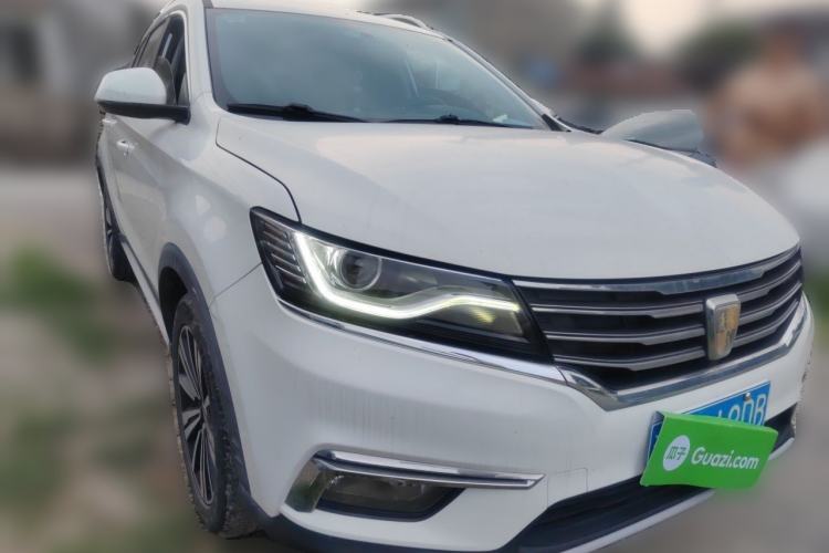 Used Roewe RX5 2019 20T Two-Wheel Drive Manual 4G Connect Platinum Edition Front Right 45 Deg