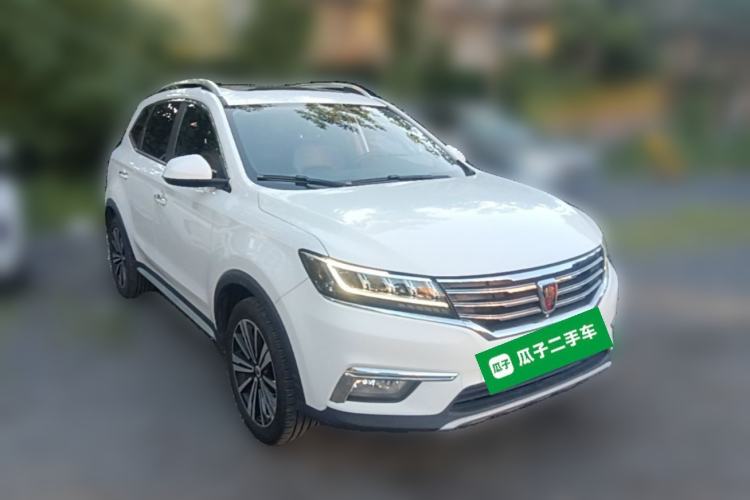 Used Roewe RX5 2019 20T Two-Wheel Drive Automatic 4G Connected Platinum Edition Front Right 45 Deg