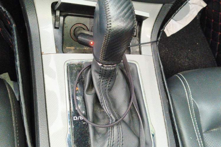 Used Roewe RX5 2019 20T Two-Wheel Drive Automatic 4G Connected Platinum Edition Gear Lever