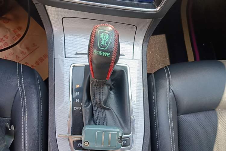 Used Roewe RX5 2019 30T Two-Wheel Drive Automatic Ali SmartConnect Platinum Edition Gear Lever