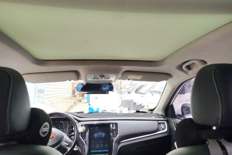 Used Roewe RX5 2019 20T Two-Wheel Drive Automatic 4G Connected Platinum Edition Headliner