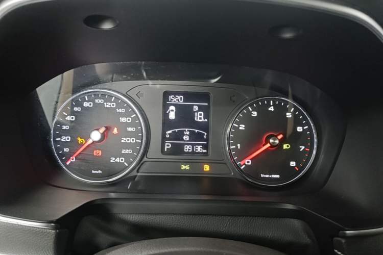 Used Roewe RX5 2019 20T Two-Wheel Drive Automatic 4G Connected Platinum Edition Instrument Cluster