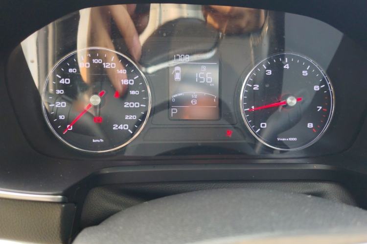 Used Roewe RX5 2019 20T Two-Wheel Drive Automatic 4G Connected Platinum Edition Instrument Cluster