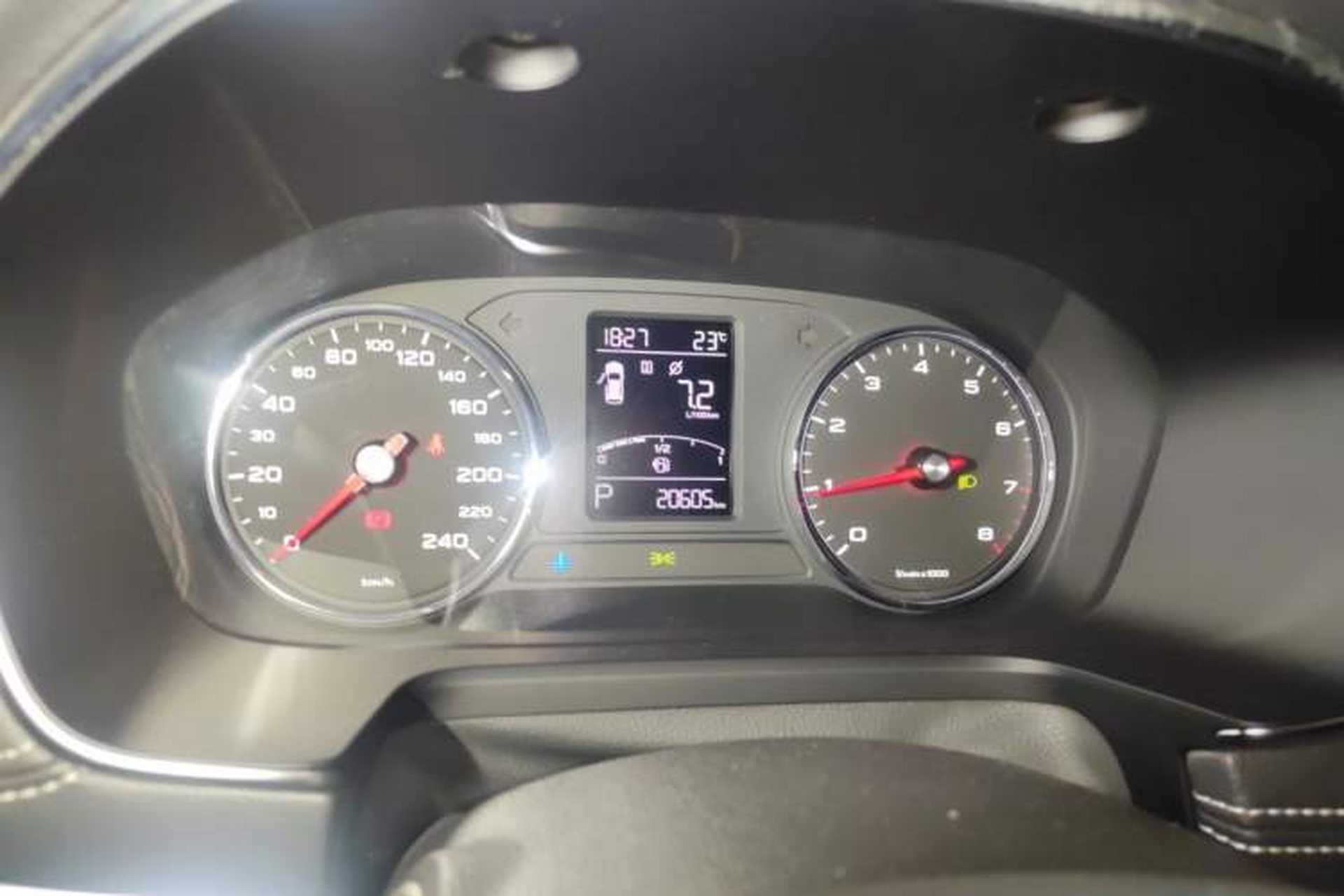 Used Roewe RX5 2019 20T Two-Wheel Drive Automatic Ali Smart Connectivity Platinum Edition Instrument Cluster