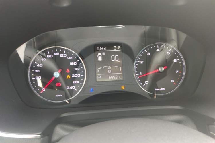 Used Roewe RX5 2019 20T Two-Wheel Drive Automatic Ali Smart Connectivity Platinum Edition Instrument Cluster