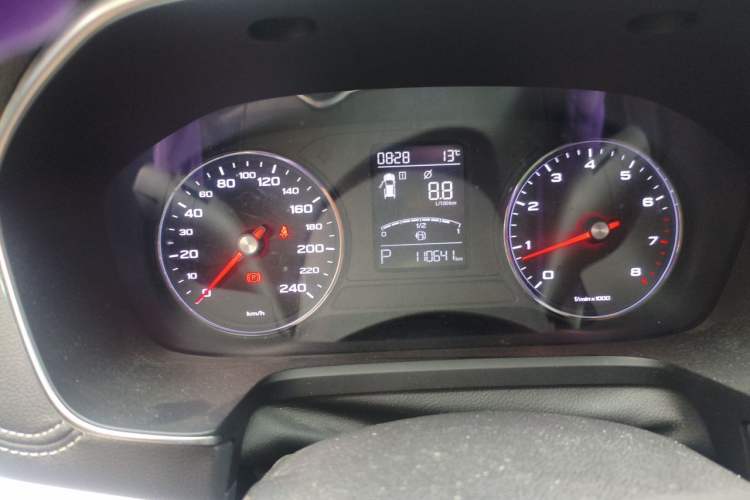 Used Roewe RX5 2019 20T Two-Wheel Drive Automatic Ali Smart Connectivity Platinum Edition Instrument Cluster