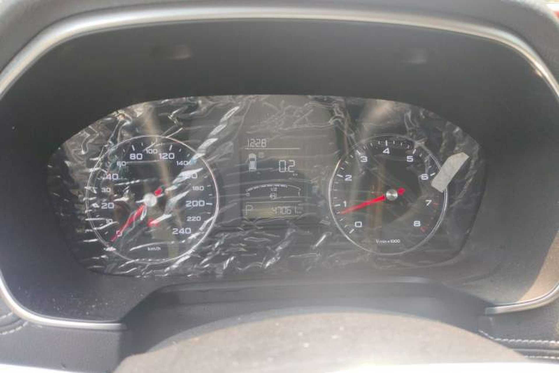 Used Roewe RX5 2019 20T Two-Wheel Drive Automatic 4G Connected Platinum Edition Instrument Cluster