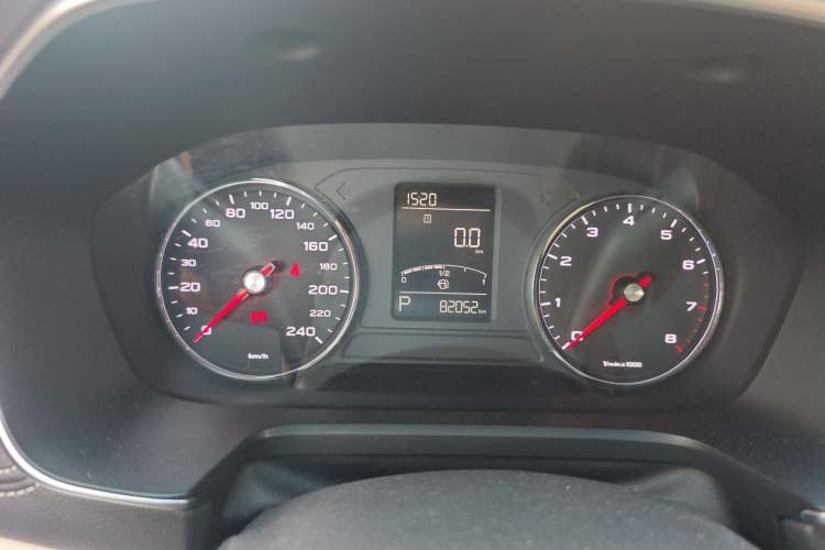 Used Roewe RX5 2019 20T Two-Wheel Drive Automatic 4G Connected Platinum Edition Instrument Cluster