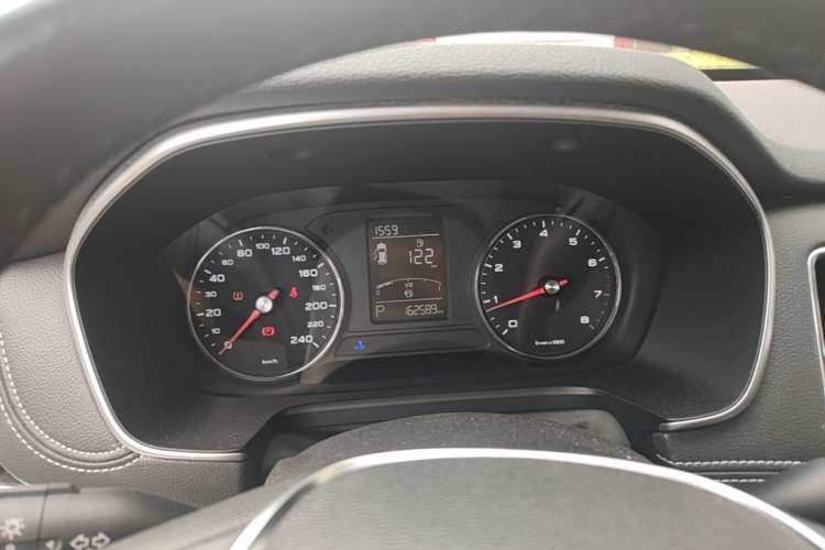 Used Roewe RX5 2019 20T Two-Wheel Drive Automatic 4G Connected Platinum Edition Instrument Cluster