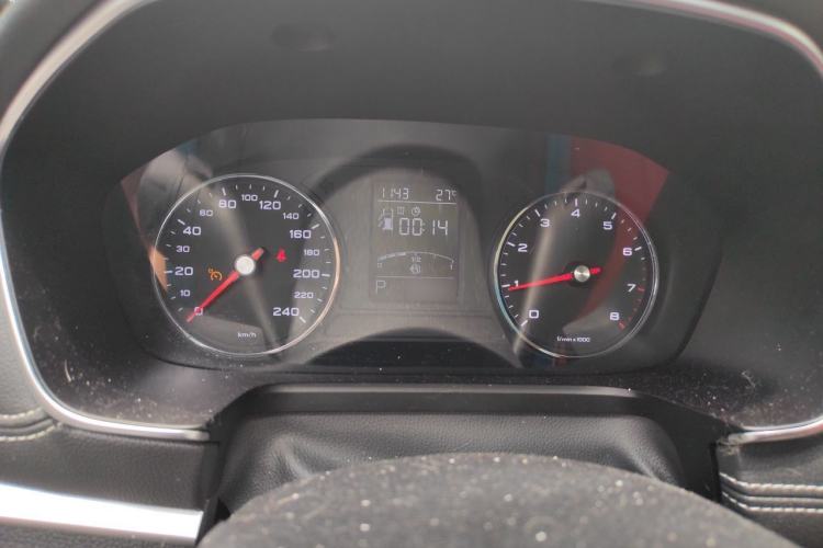 Used Roewe RX5 2019 20T Two-Wheel Drive Automatic 4G Connected Platinum Edition Instrument Cluster