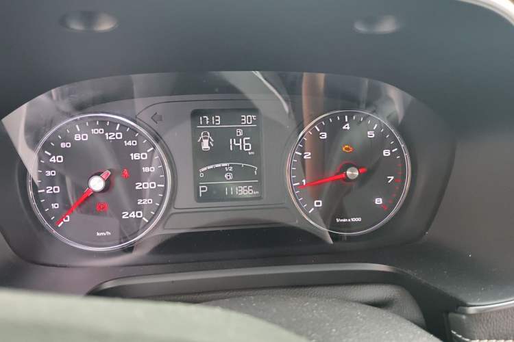 Used Roewe RX5 2019 20T Two-Wheel Drive Automatic Ali Smart Connectivity Platinum Edition Instrument Cluster