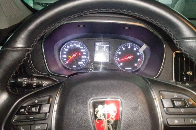 Used Roewe RX5 2019 20T Two-Wheel Drive Automatic 4G Connected Platinum Edition Instrument Cluster