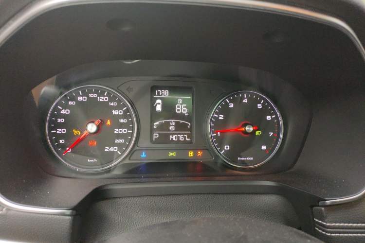 Used Roewe RX5 2019 20T Two-Wheel Drive Automatic 4G Connected Platinum Edition Instrument Cluster