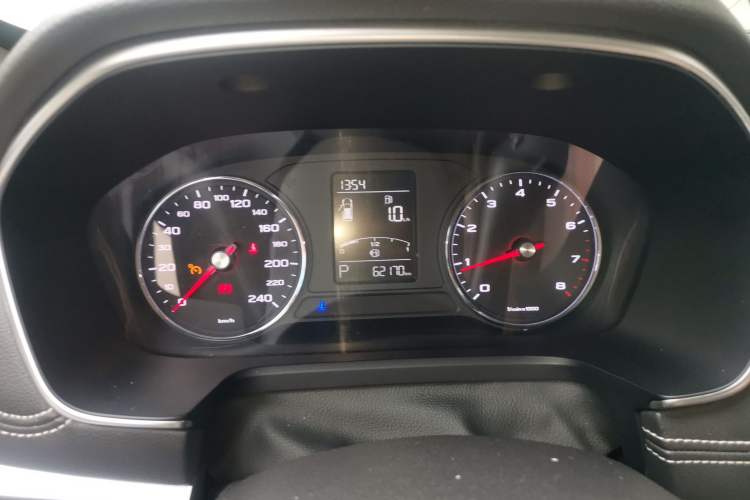 Used Roewe RX5 2019 20T Two-Wheel Drive Automatic 4G Connected Platinum Edition Instrument Cluster