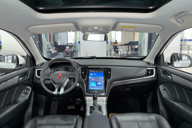 Used Roewe RX5 2019 20T Two-Wheel Drive Automatic Ali Smart Connectivity Platinum Edition Interior 11