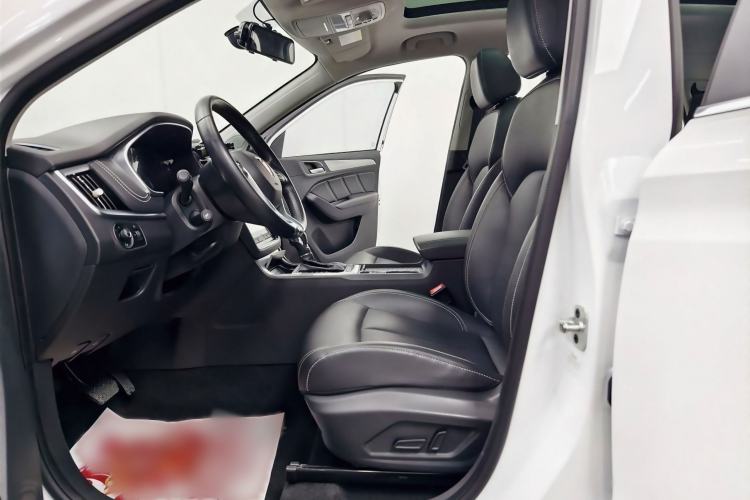 Used Roewe RX5 2019 20T Two-Wheel Drive Automatic 4G Connected Platinum Edition Interior 5