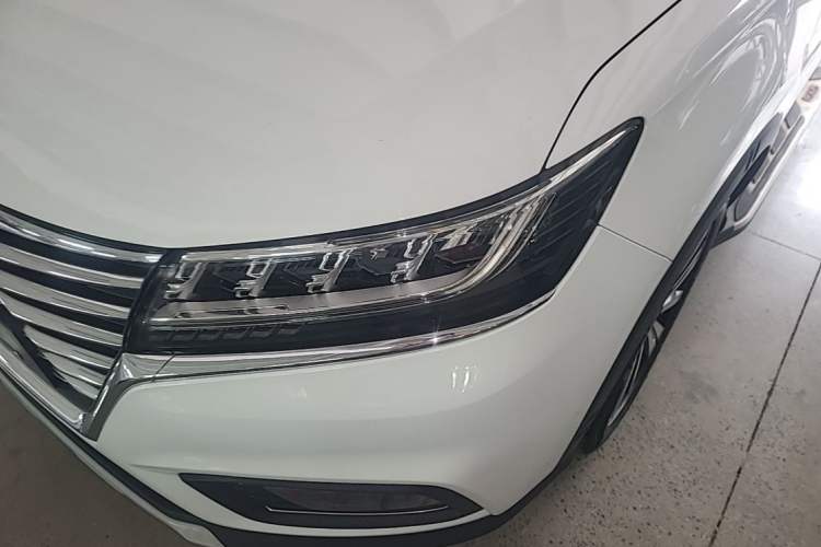 Used Roewe RX5 2019 20T Two-Wheel Drive Automatic Ali Smart Connectivity Platinum Edition Left Front Headlight