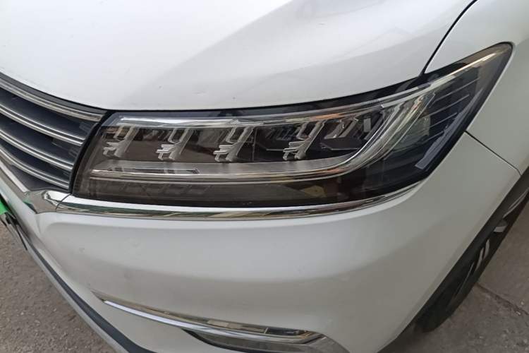 Used Roewe RX5 2019 20T Two-Wheel Drive Automatic 4G Connected Platinum Edition Left Front Headlight