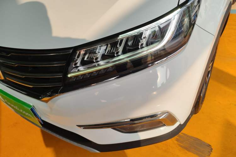 Used Roewe RX5 2019 20T Two-Wheel Drive Automatic 4G Connected Platinum Edition Left Front Headlight