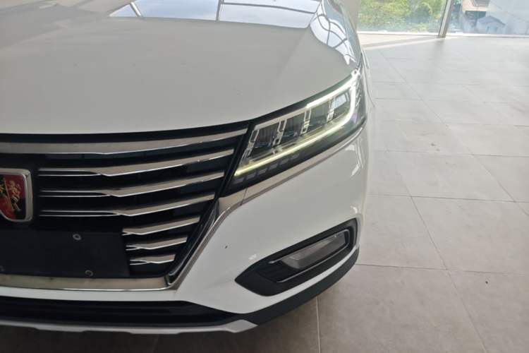 Used Roewe RX5 2019 20T Two-Wheel Drive Automatic Ali Smart Connectivity Platinum Edition Left Front Headlight