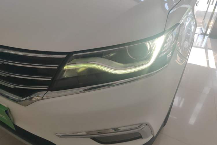 Used Roewe RX5 2019 20T Two-Wheel Drive Manual 4G Connect Platinum Edition Left Front Headlight