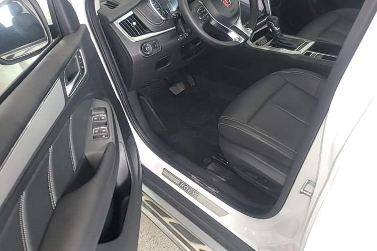 Used Roewe RX5 2019 20T Two-Wheel Drive Automatic Ali Smart Connectivity Platinum Edition Left Front Seat