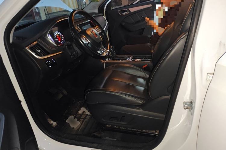 Used Roewe RX5 2019 20T Two-Wheel Drive Automatic 4G Connected Platinum Edition Left Front Seat