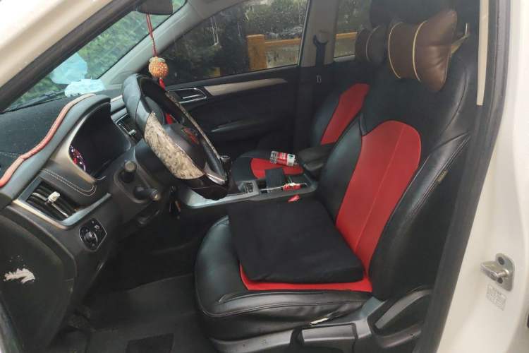 Used Roewe RX5 2019 20T Two-Wheel Drive Manual 4G Connect Platinum Edition Left Front Seat