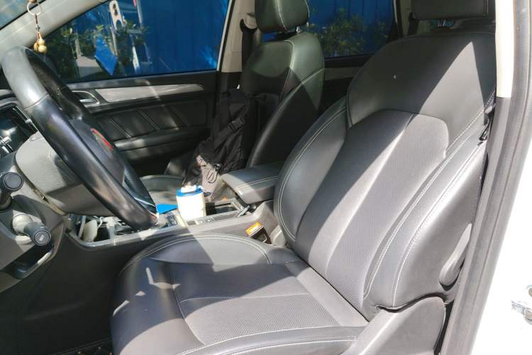 Used Roewe RX5 2019 20T Two-Wheel Drive Automatic 4G Connected Platinum Edition Left Front Seat