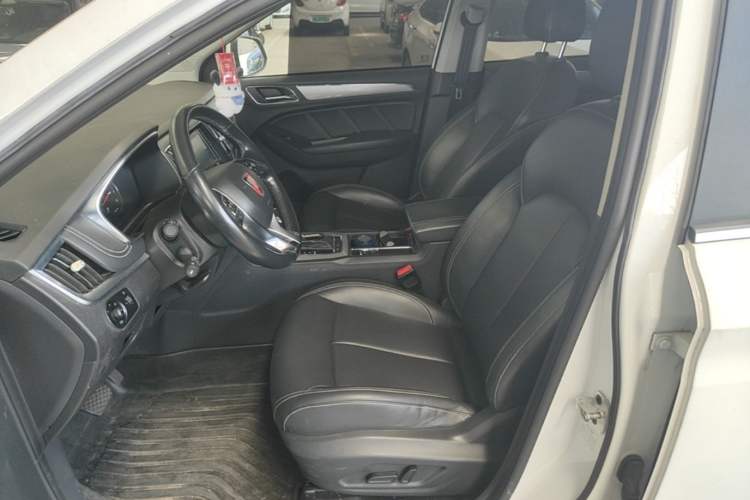 Used Roewe RX5 2019 20T Two-Wheel Drive Automatic 4G Connected Platinum Edition Left Front Seat