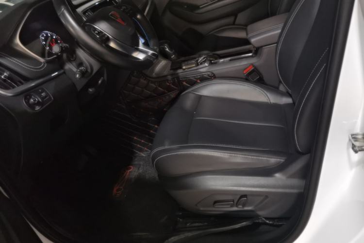 Used Roewe RX5 2019 20T Two-Wheel Drive Automatic Ali Smart Connectivity Platinum Edition Left Front Seat
