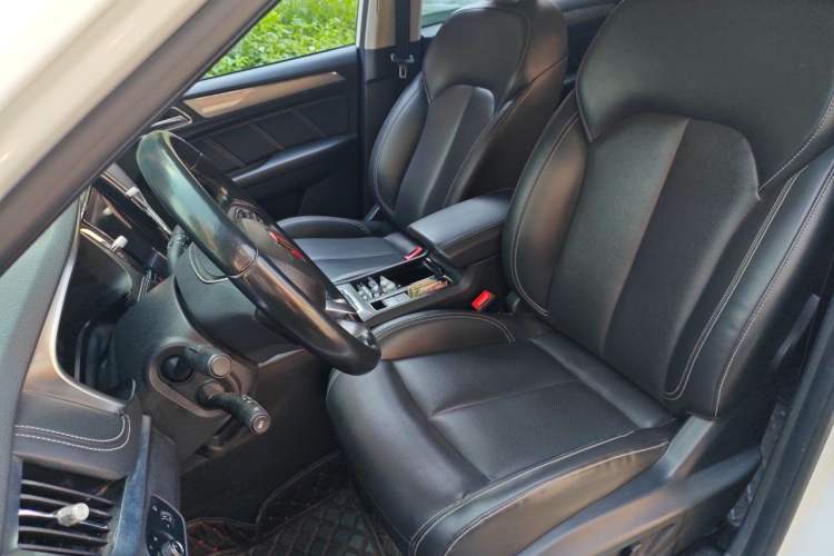Used Roewe RX5 2019 20T Two-Wheel Drive Automatic 4G Connected Platinum Edition Left Front Seat