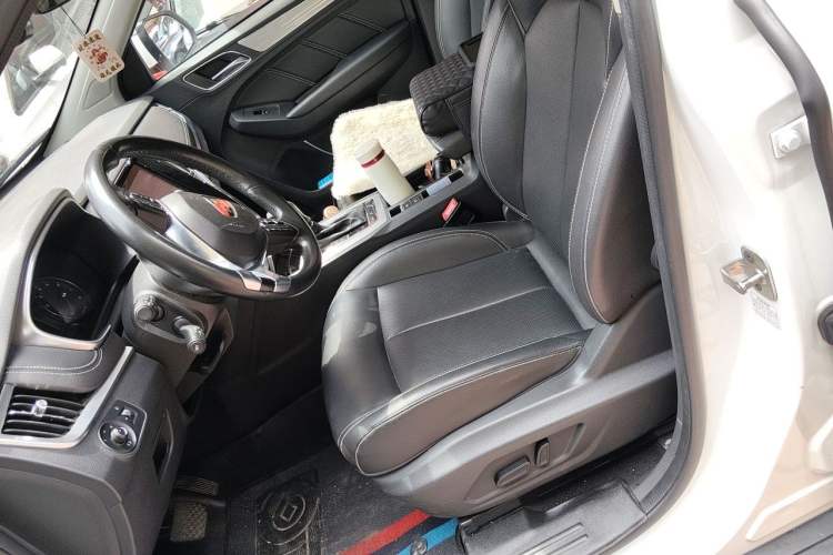 Used Roewe RX5 2019 20T Two-Wheel Drive Automatic 4G Connected Platinum Edition Left Front Seat
