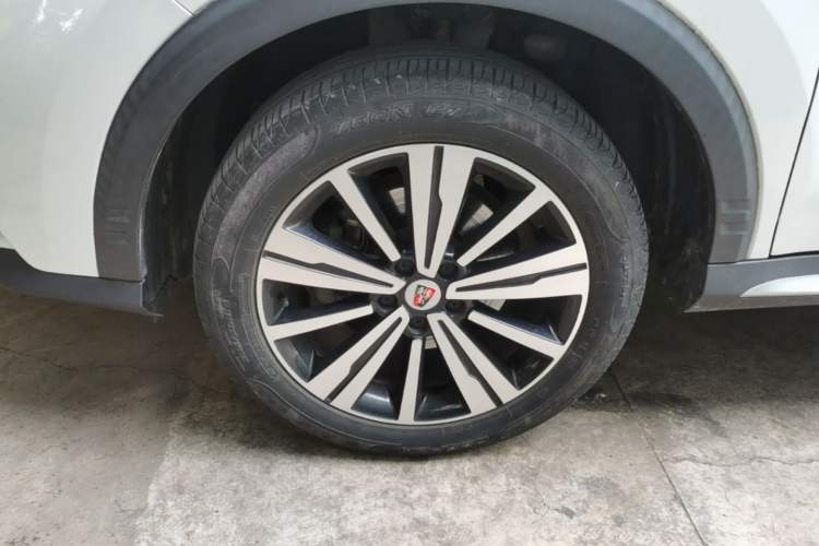 Used Roewe RX5 2019 20T Two-Wheel Drive Automatic 4G Connected Platinum Edition Left Front Wheel Hub