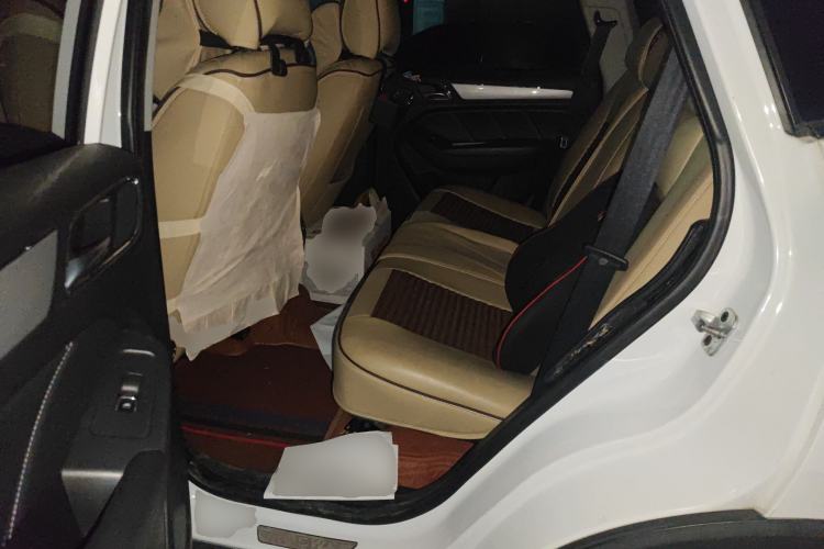 Used Roewe RX5 2019 20T Two-Wheel Drive Automatic 4G Connected Platinum Edition Left Rear Seat