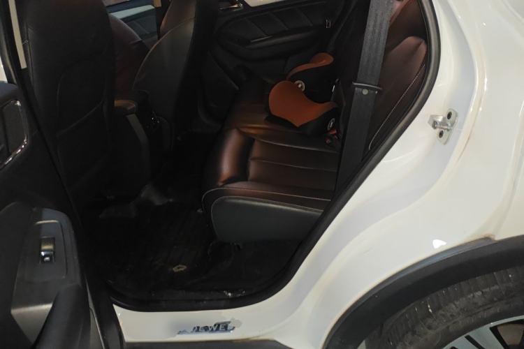 Used Roewe RX5 2019 20T Two-Wheel Drive Automatic 4G Connected Platinum Edition Left Rear Seat