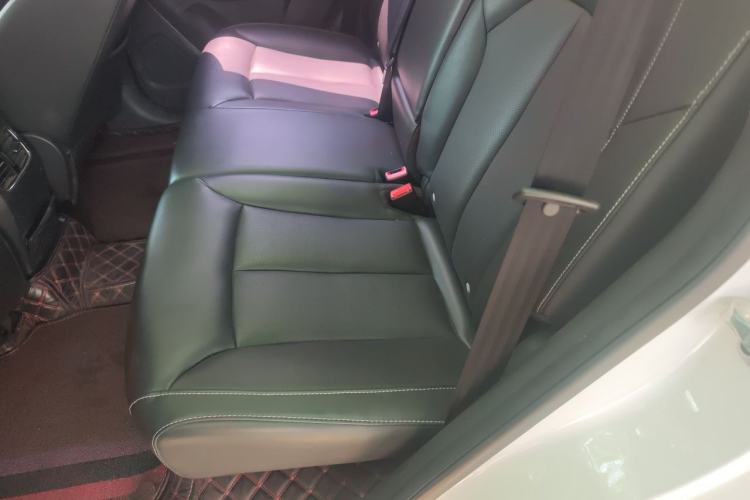 Used Roewe RX5 2019 20T Two-Wheel Drive Automatic 4G Connected Platinum Edition Left Rear Seat