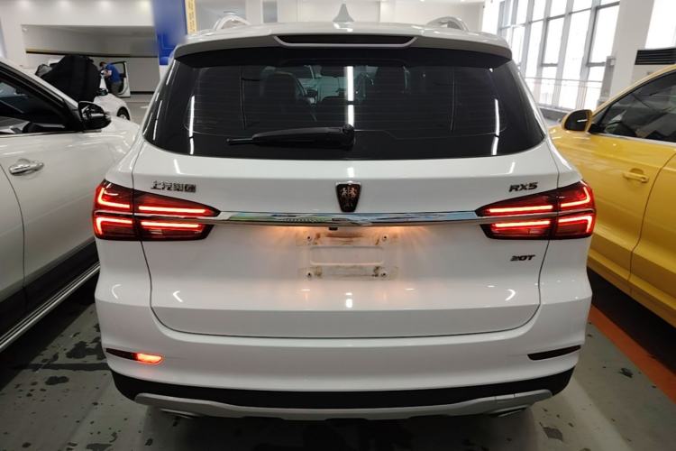 Used Roewe RX5 2019 20T Two-Wheel Drive Automatic 4G Connected Platinum Edition Rear