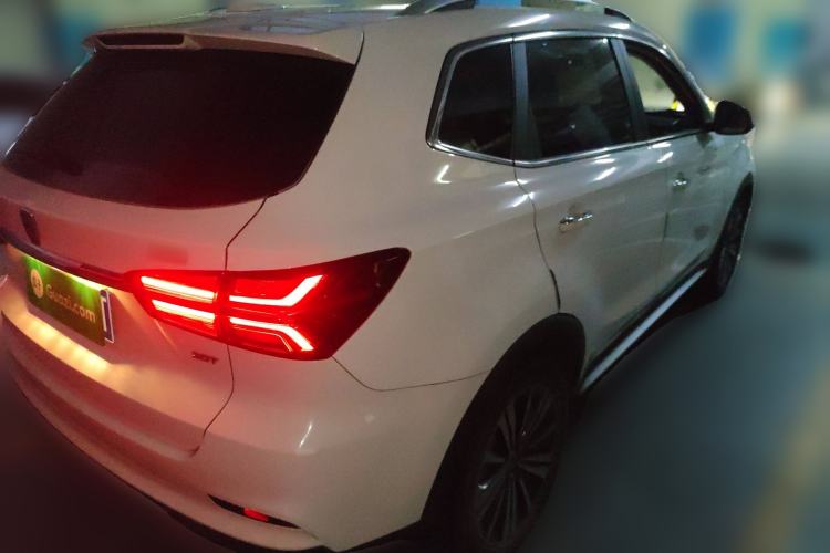 Used Roewe RX5 2019 20T Two-Wheel Drive Automatic 4G Connected Platinum Edition Rear Right 45 Deg