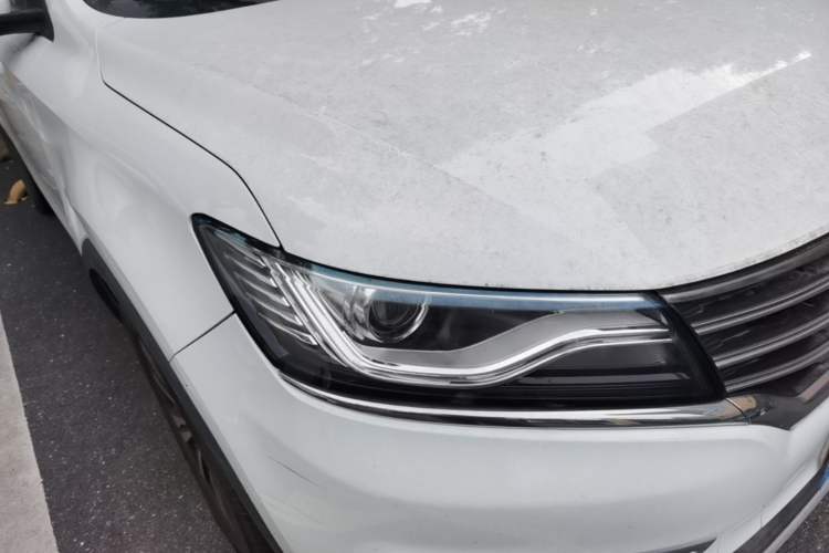 Used Roewe RX5 2019 20T Two-Wheel Drive Manual 4G Connect Platinum Edition Right Front Headlight