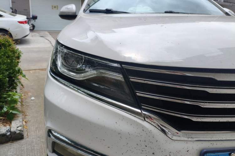 Used Roewe RX5 2019 20T Two-Wheel Drive Manual 4G Connect Platinum Edition Right Front Headlight