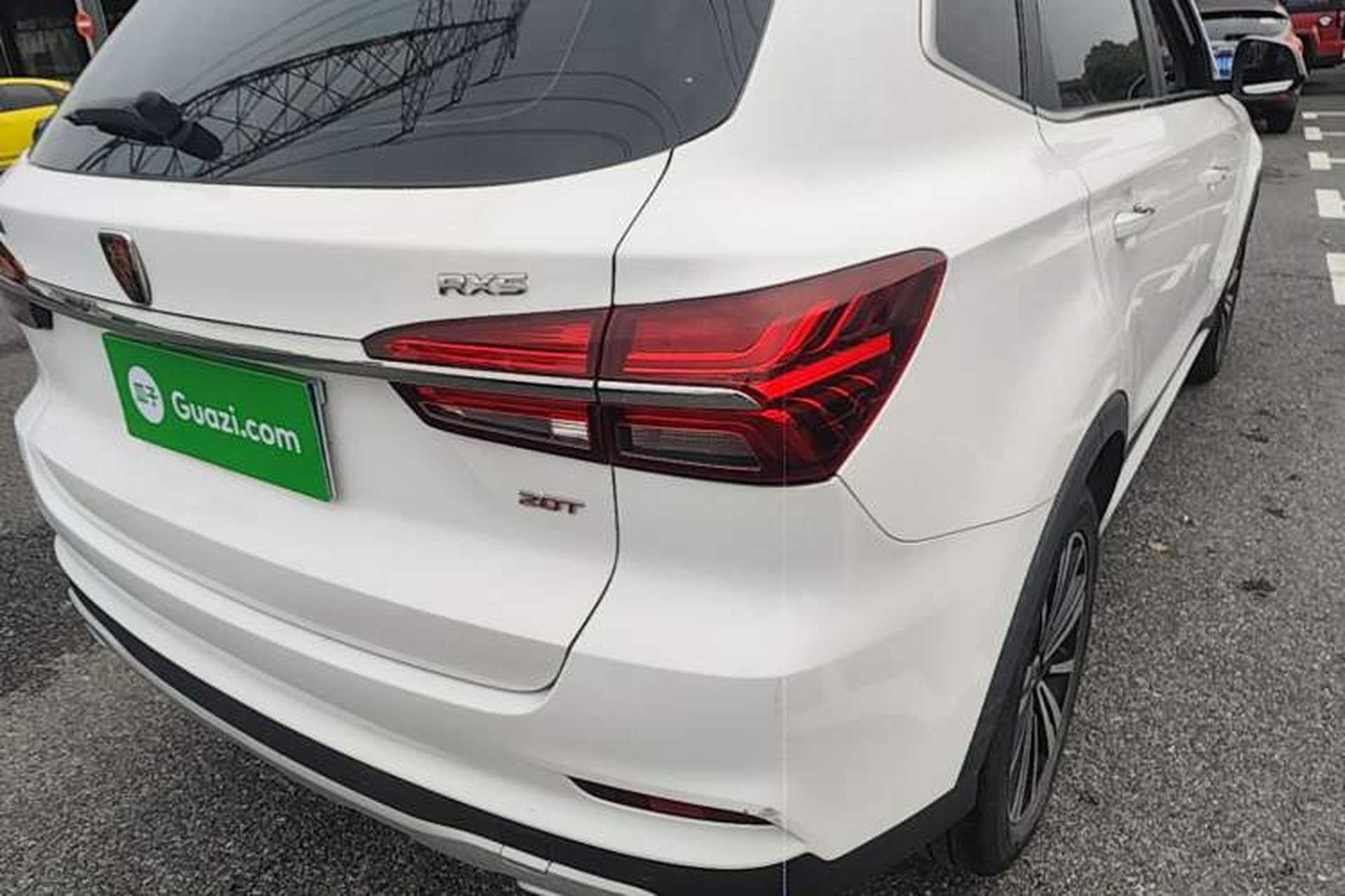 Used Roewe RX5 2019 20T Two-Wheel Drive Automatic Ali Smart Connectivity Platinum Edition Right Rear Taillight