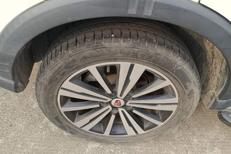 Used Roewe RX5 2019 20T Two-Wheel Drive Automatic 4G Connected Platinum Edition Right Rear Wheel Hub