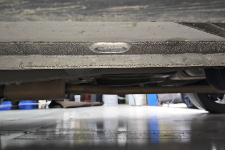 Used Roewe RX5 2019 20T Two-Wheel Drive Automatic Ali Smart Connectivity Platinum Edition Right Side Sill