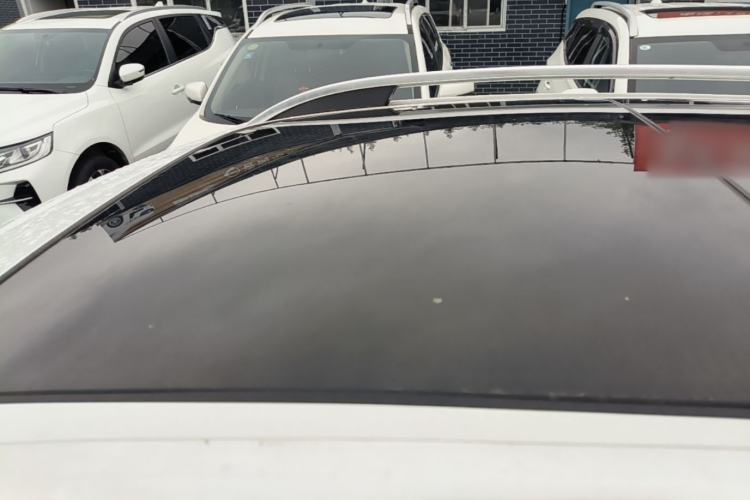 Used Roewe RX5 2019 20T Two-Wheel Drive Automatic 4G Connected Platinum Edition Roof