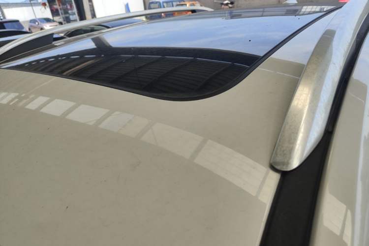 Used Roewe RX5 2019 20T Two-Wheel Drive Automatic 4G Connected Platinum Edition Roof