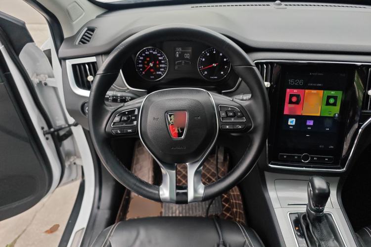Used Roewe RX5 2019 20T Two-Wheel Drive Automatic 4G Connected Platinum Edition Steering Wheel