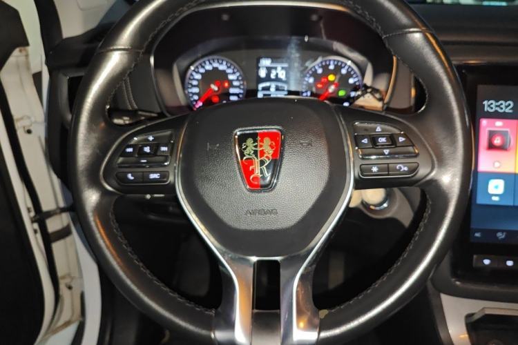 Used Roewe RX5 2019 20T Two-Wheel Drive Automatic 4G Connected Platinum Edition Steering Wheel