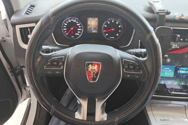 Used Roewe RX5 2019 20T Two-Wheel Drive Manual Ali Smart Network Platinum Edition Steering Wheel