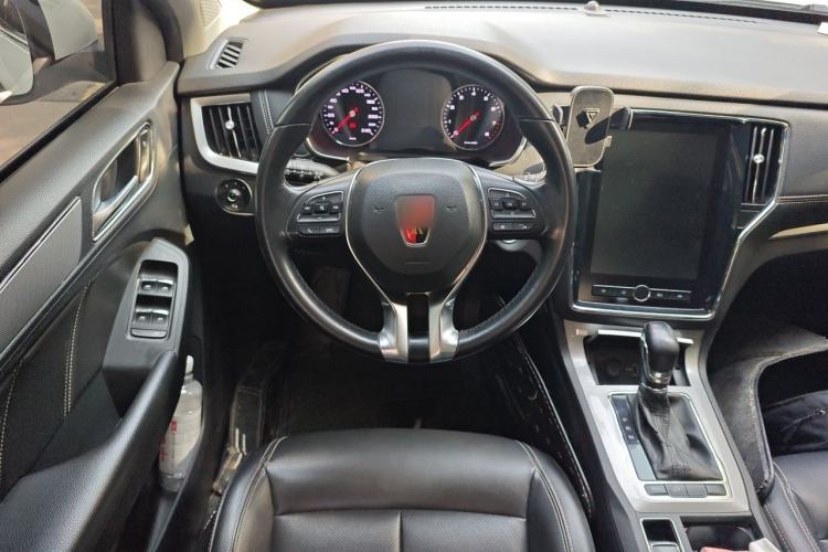 Used Roewe RX5 2019 20T Two-Wheel Drive Automatic 4G Connected Platinum Edition Steering Wheel